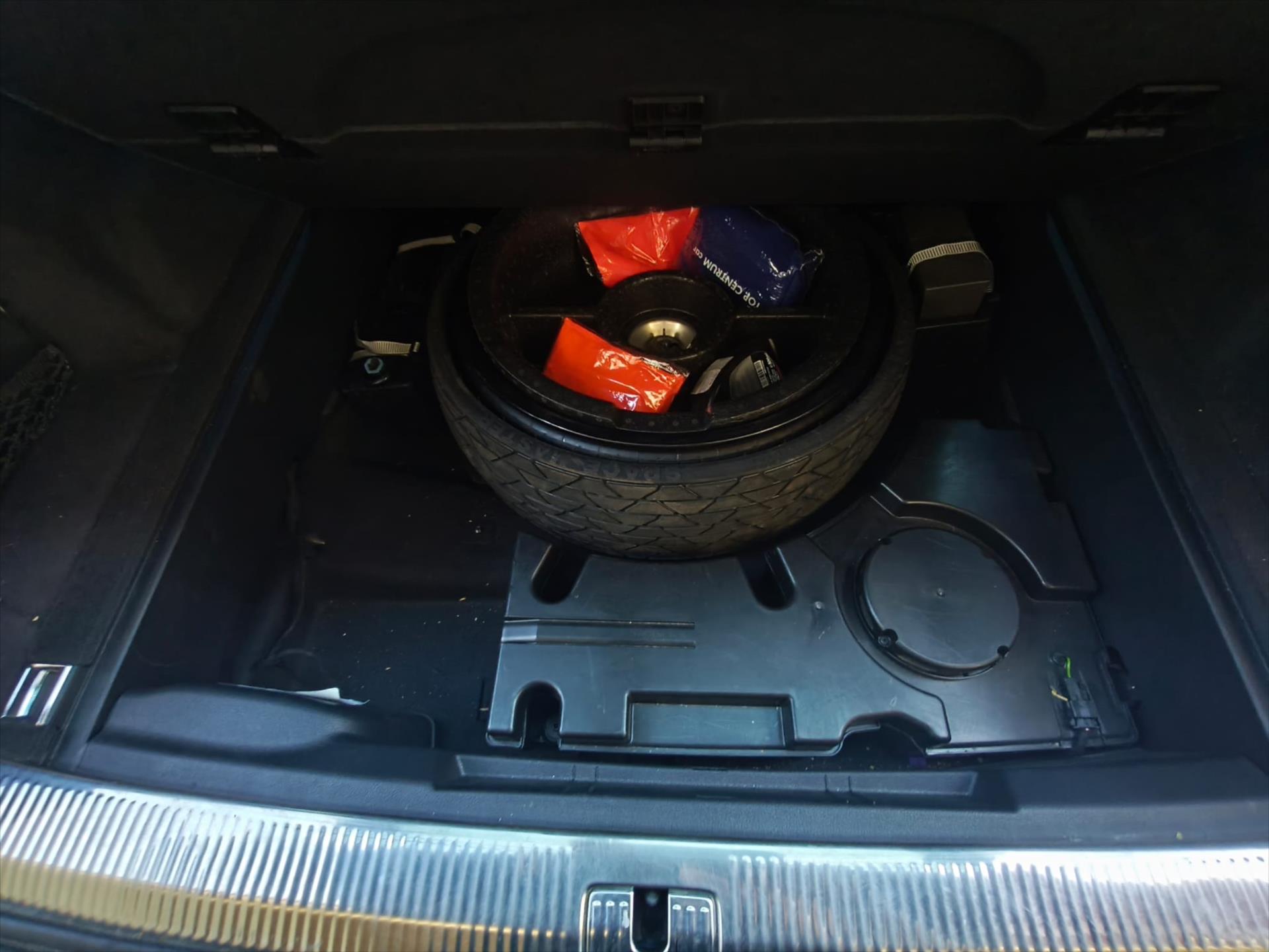 audi-q7-3-0-3-0-tdi-quattro - 7