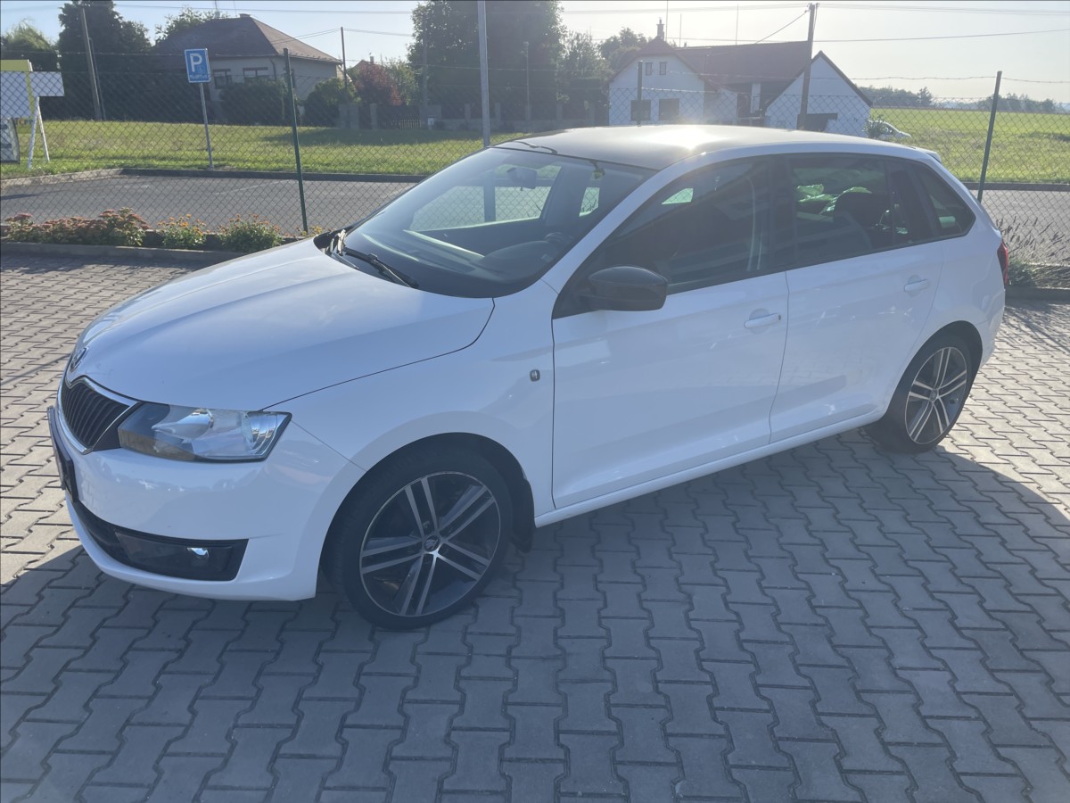 skoda-rapid-1-2-tsi-digiklima-panorama-pekne - 3