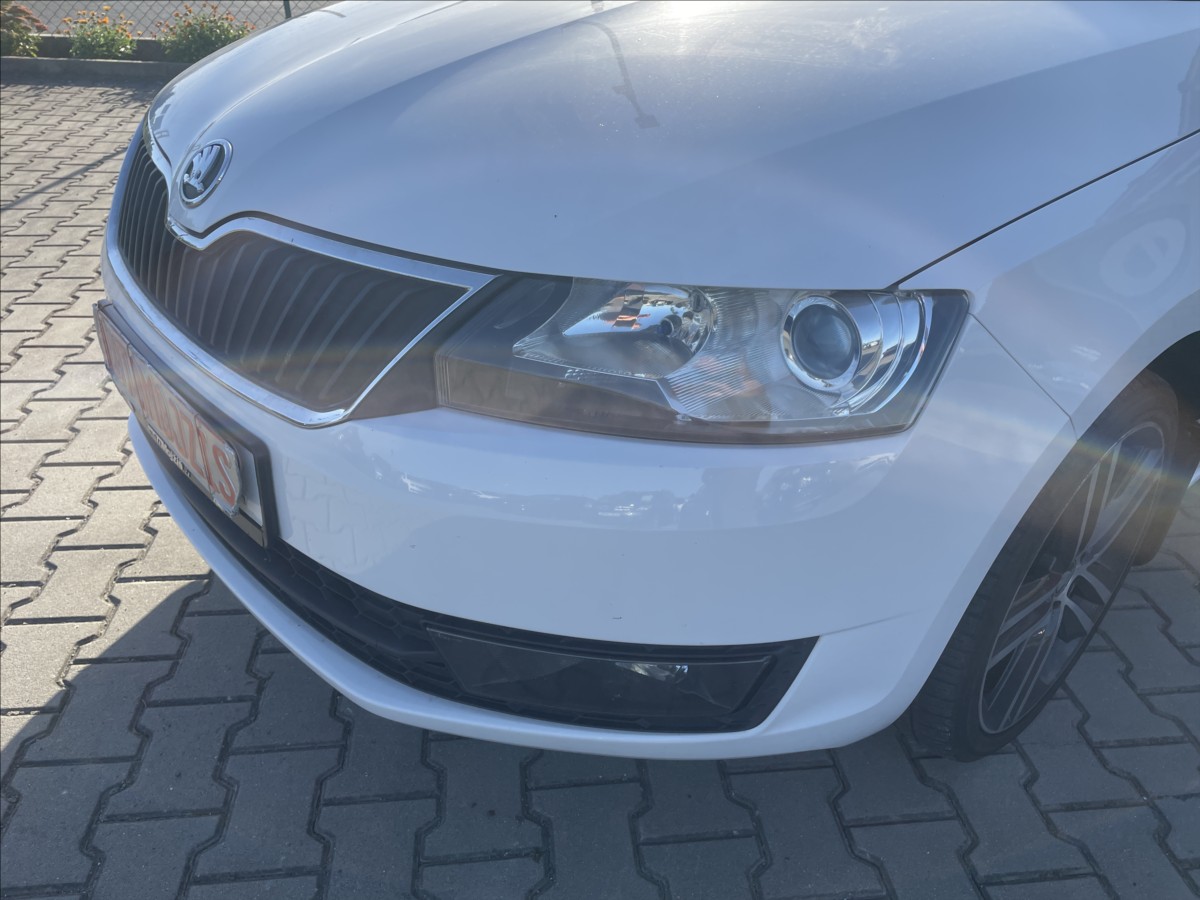 skoda-rapid-1-2-tsi-digiklima-panorama-pekne - 6