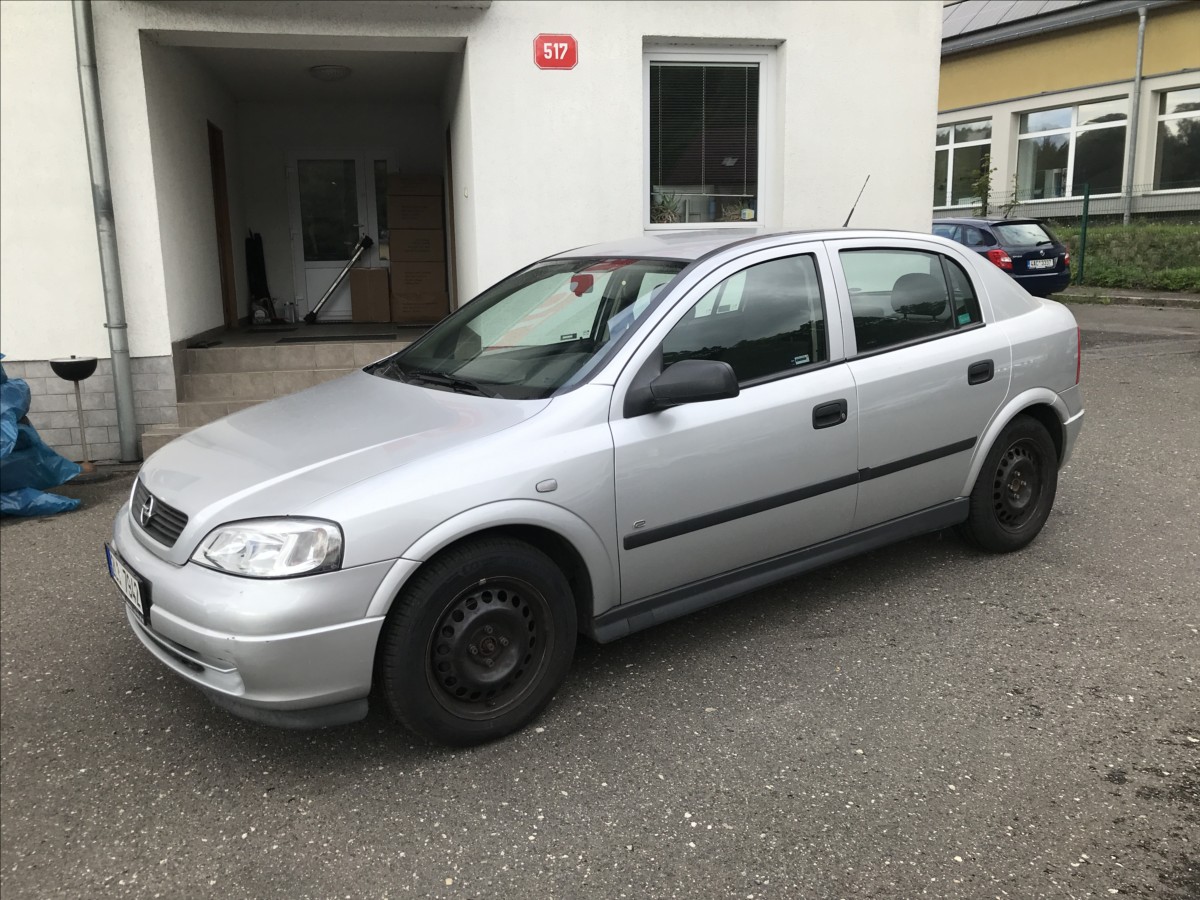 opel-astra-1-4-i-66kw-5dv-ac-62tkm - 2