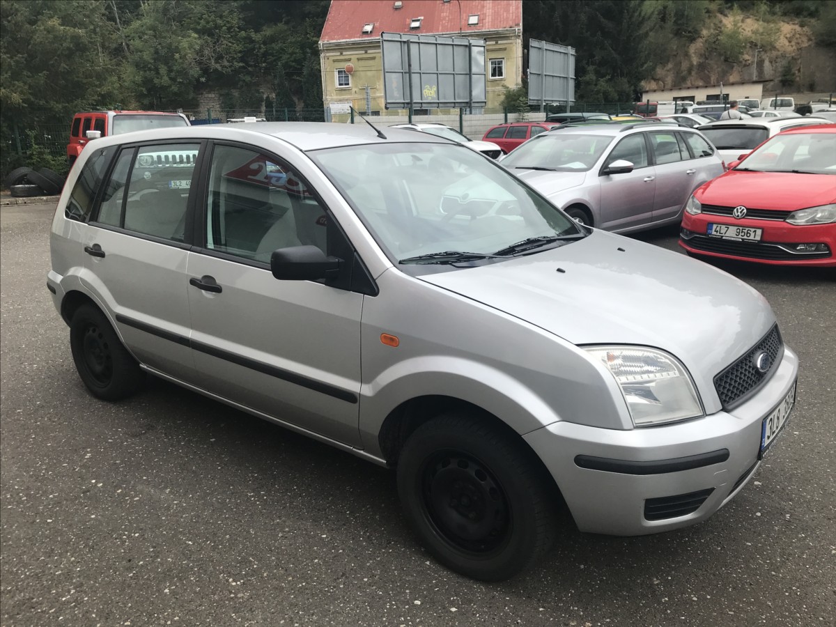 ford-fusion-1-6-i-74kw - 3