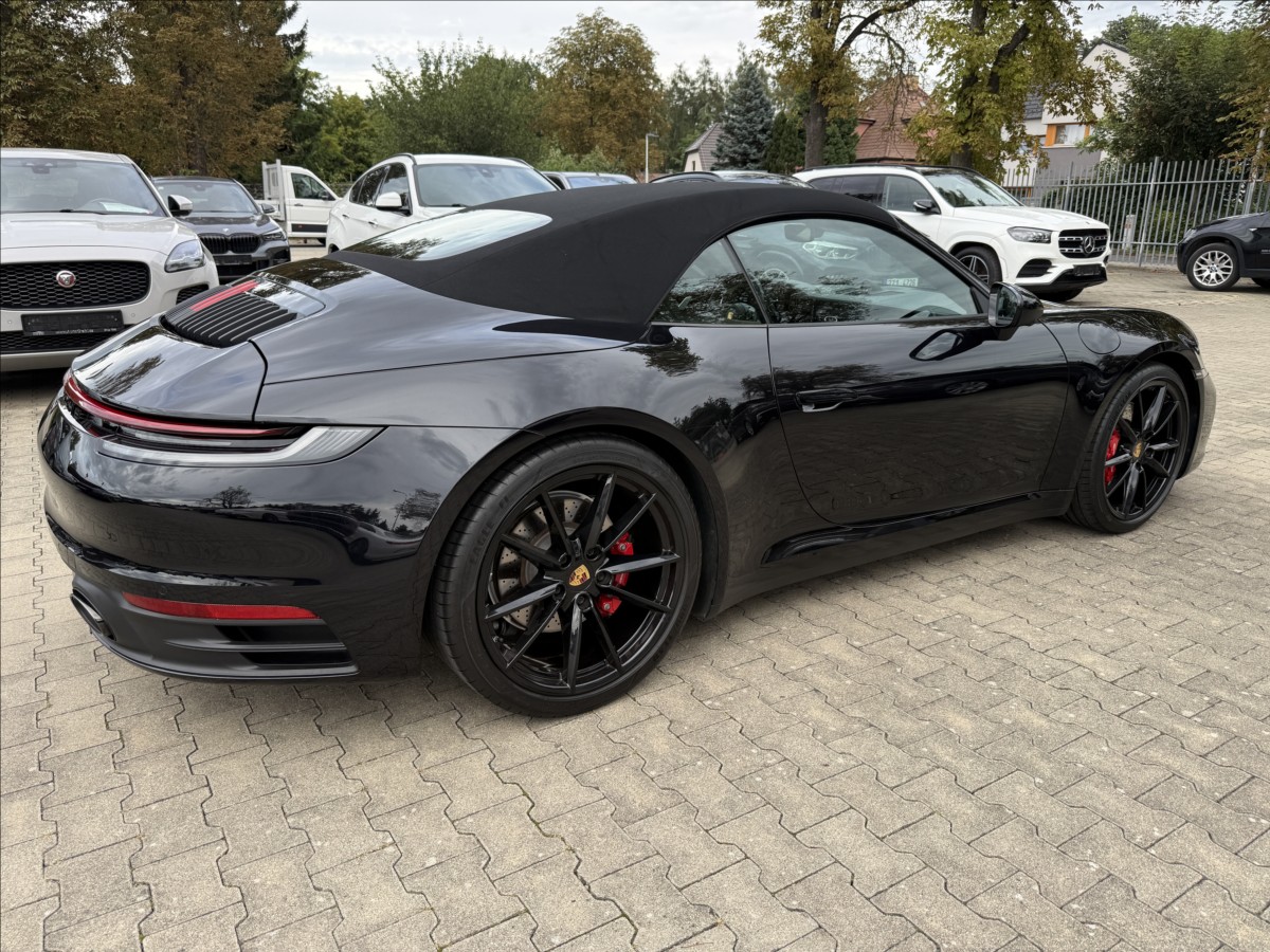 porsche-911-992-carrera-s-sport-chrono - 2