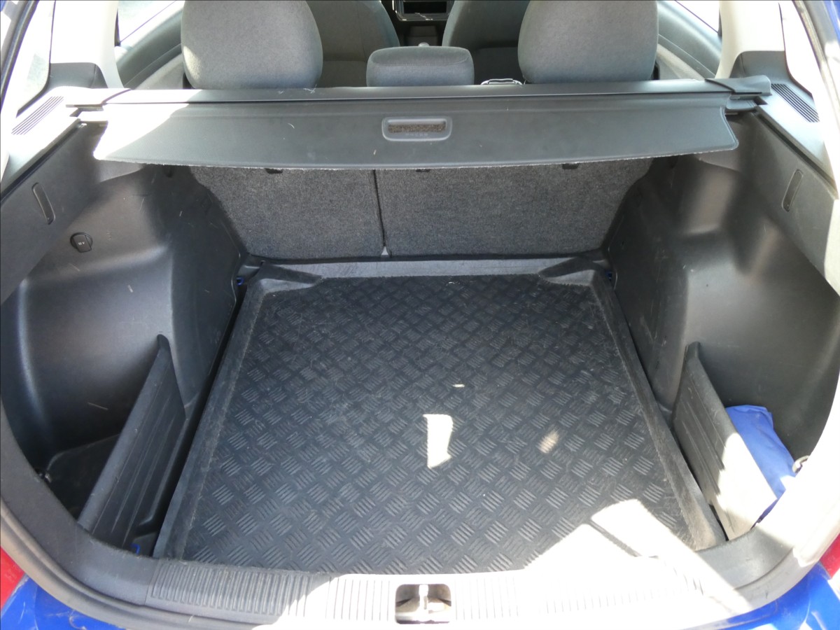 skoda-fabia-1-2-htp-klimatizace - 9