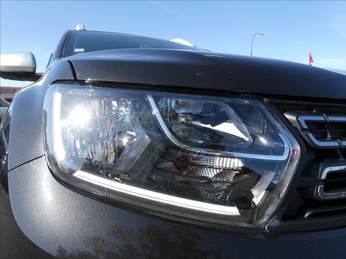 dacia-duster-1-3-tce-110kw-1-maj-serviska-2x-kola - 4