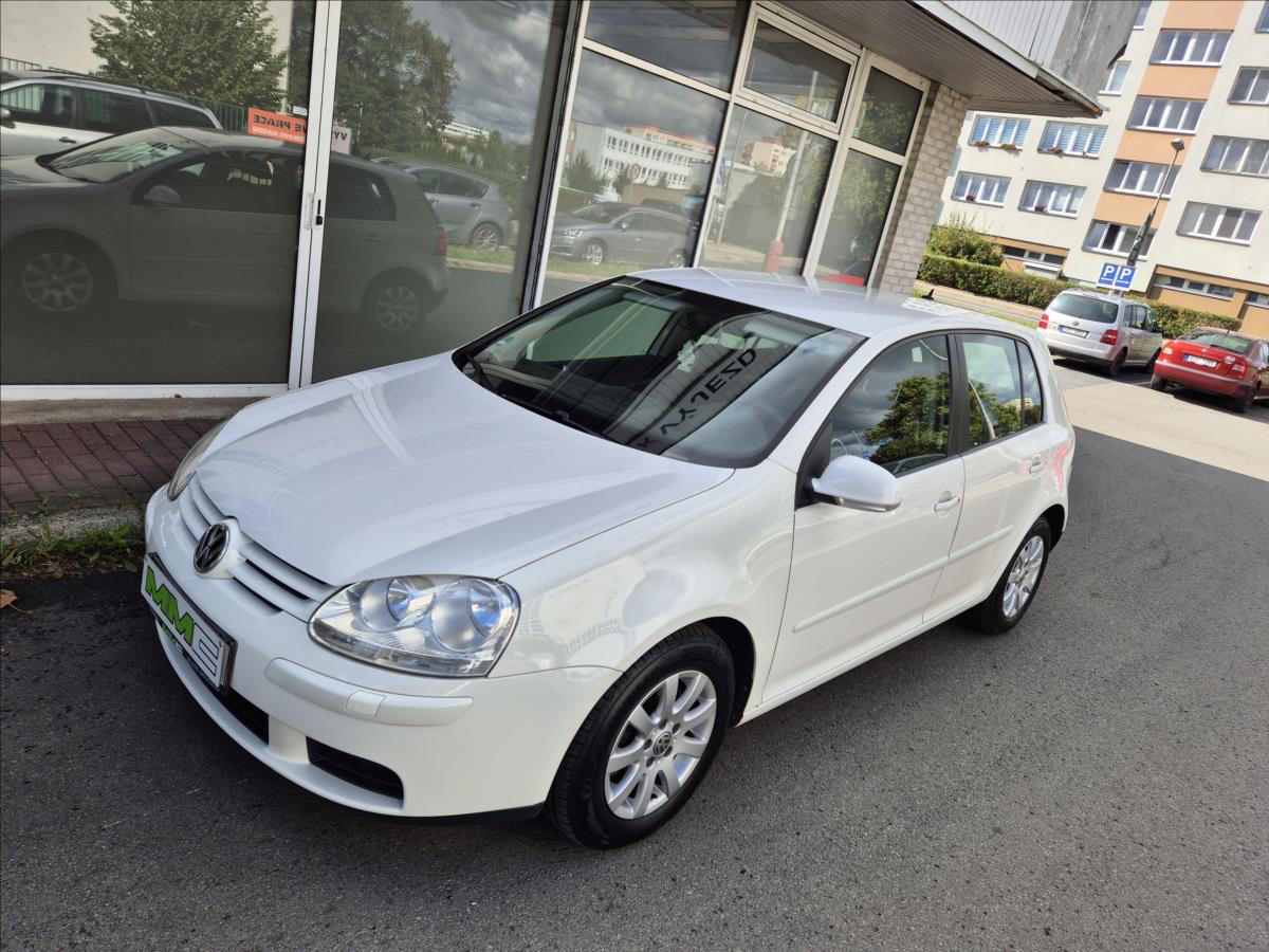 volkswagen-golf-2-0fsi-4x4-nove-pneu - 7