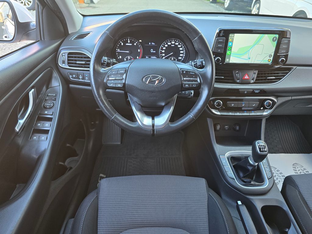 hyundai-i30-1-6crdi-comfort-led-kamera-nav - 7