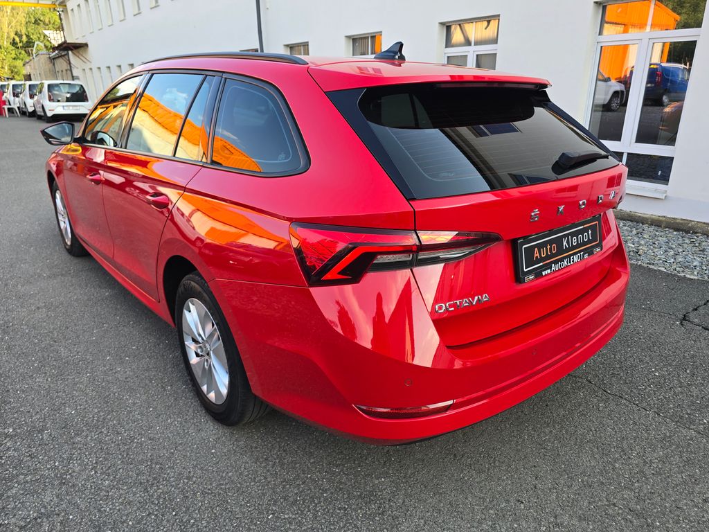 skoda-octavia-2-0tdi-dsg-1-maj-cr-dph - 4