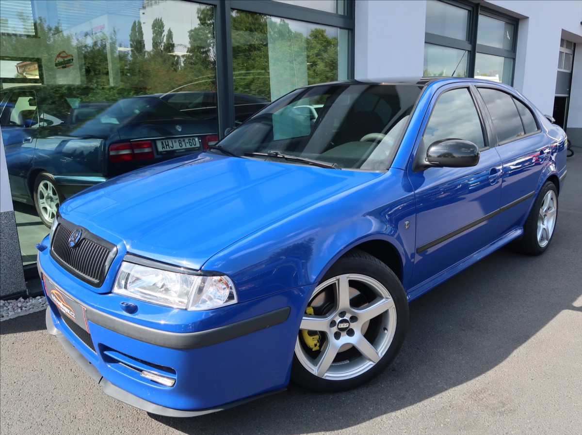 Škoda Octavia 1,9 TDi,NovéČR,RSpaket,Xenony
