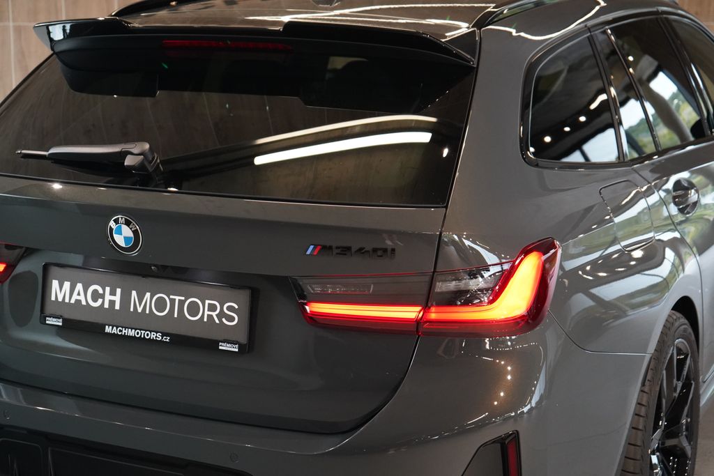 bmw-rada-3-m340i-xdrive-touring-m-pro - 8