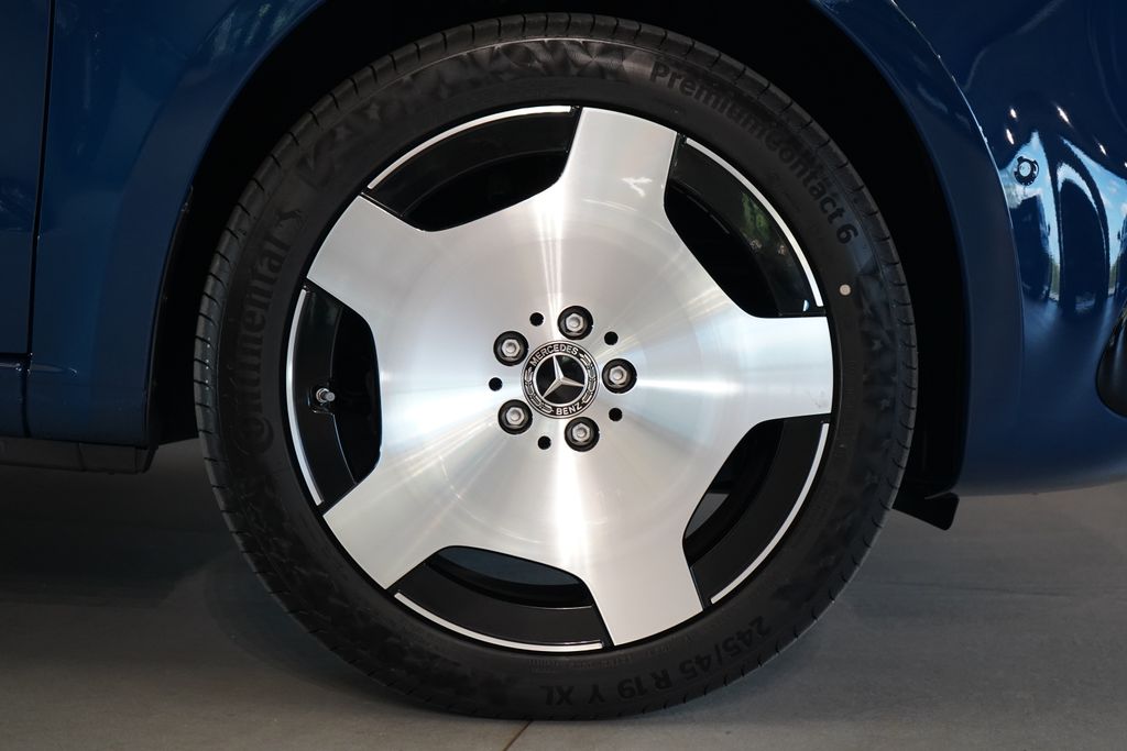 mercedes-benz-tridy-v-4matic-avantgarde-xl-nezavisle - 6