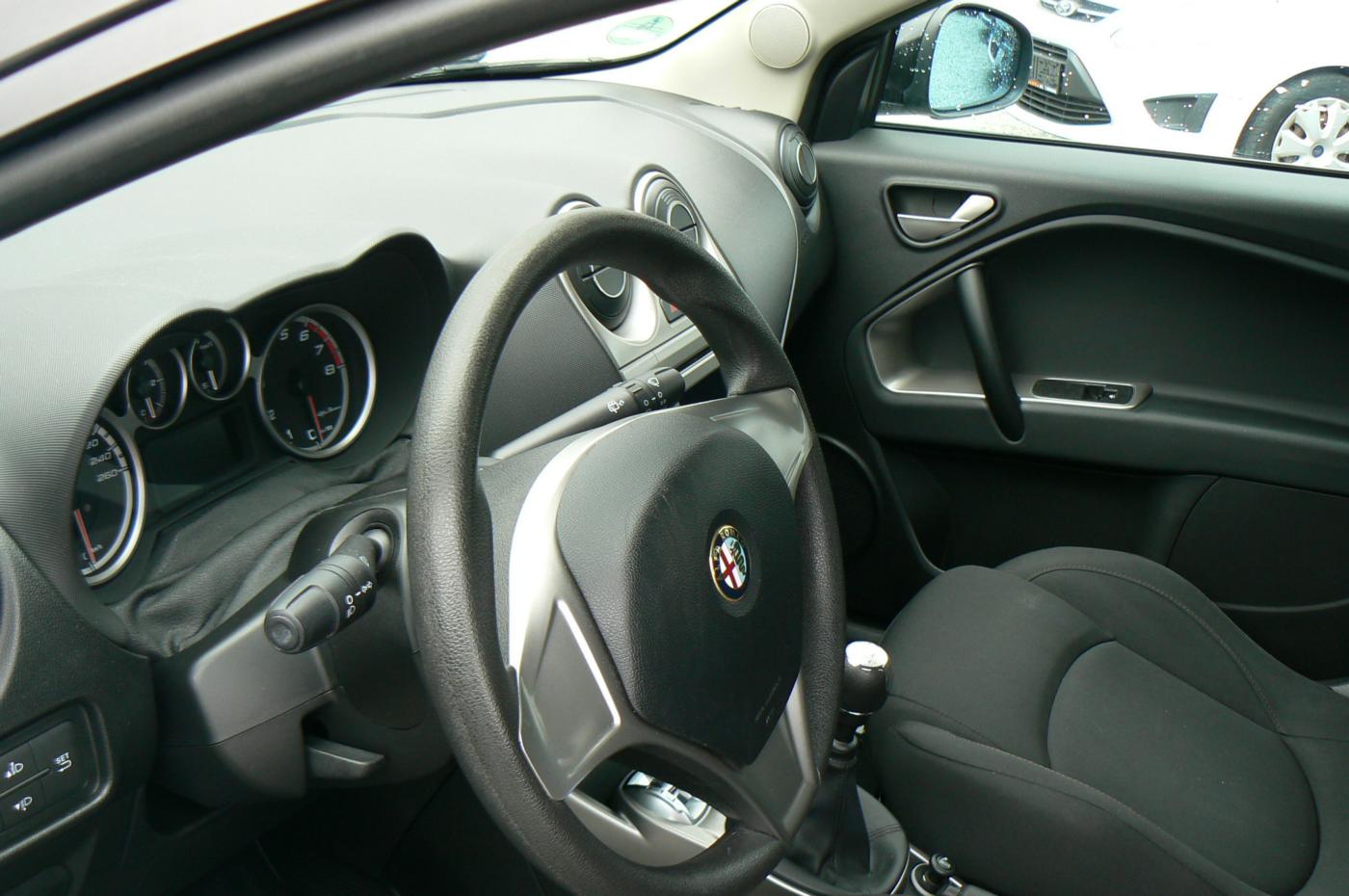 alfa-romeo-mito-0-9-twin-air-turbo - 8