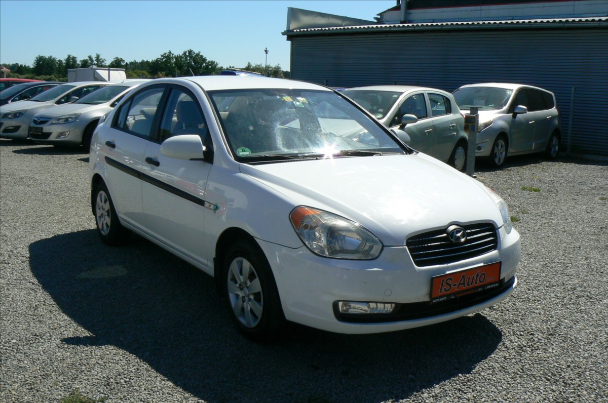 hyundai-accent-1-5-crdi - 1