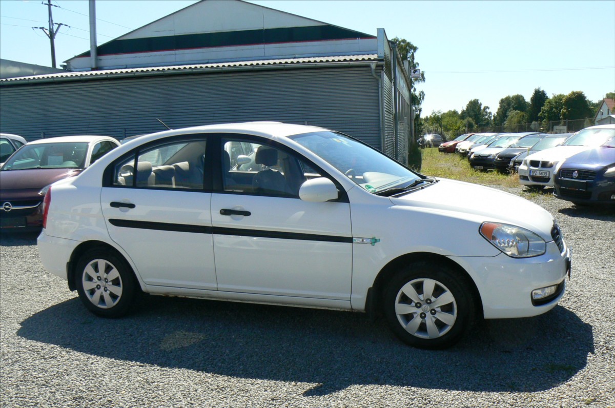 hyundai-accent-1-5-crdi - 7