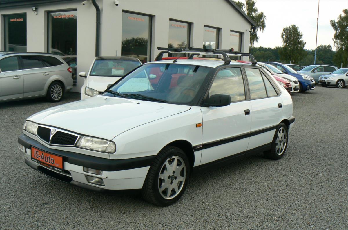 Lancia Delta 2,0 16V SUPER STAV