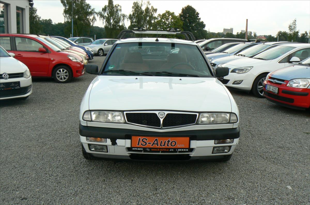 lancia-delta-2-0-16v-super-stav - 2