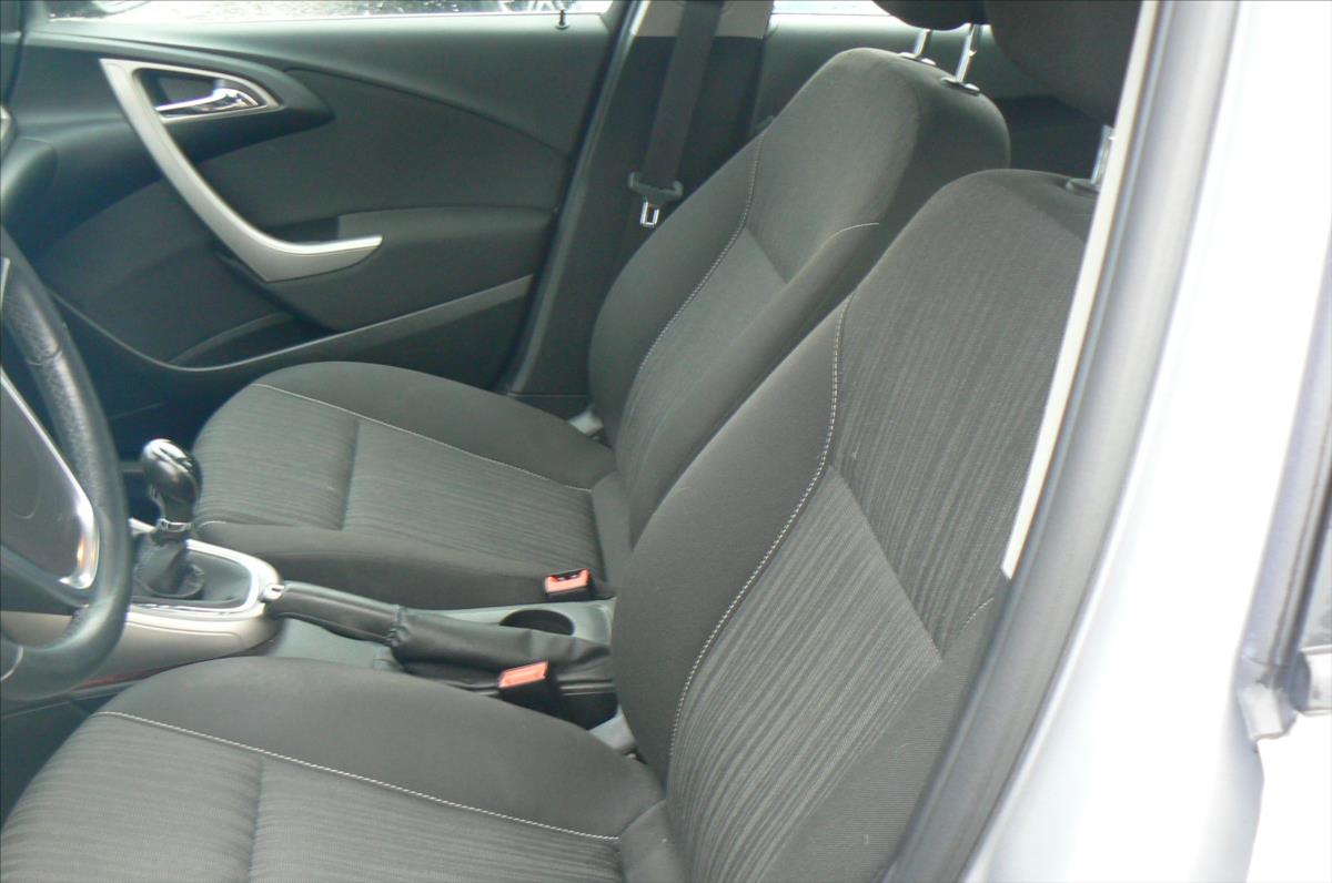 opel-astra-1-6-i - 9