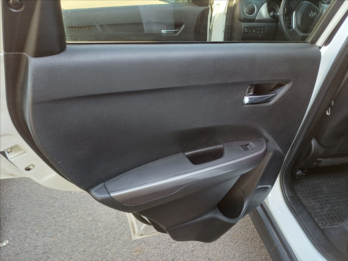 suzuki-vitara-1-4-premium-4x4 - 7