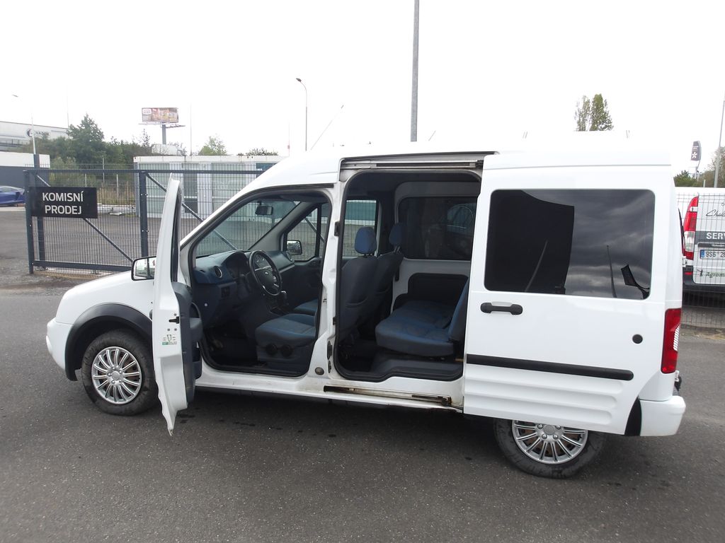 ford-transit-connect-1-8tdci-l1h2-cr-naj-179000km - 9