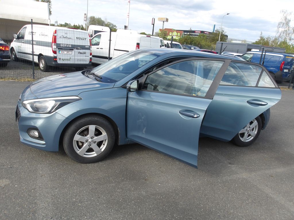 hyundai-i20-1-2i-1-maj-naj-62000-km - 5