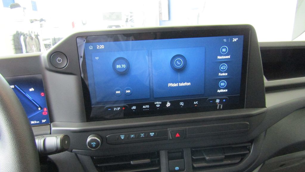 ford-transit-custom-trend-van-320-l1 - 8