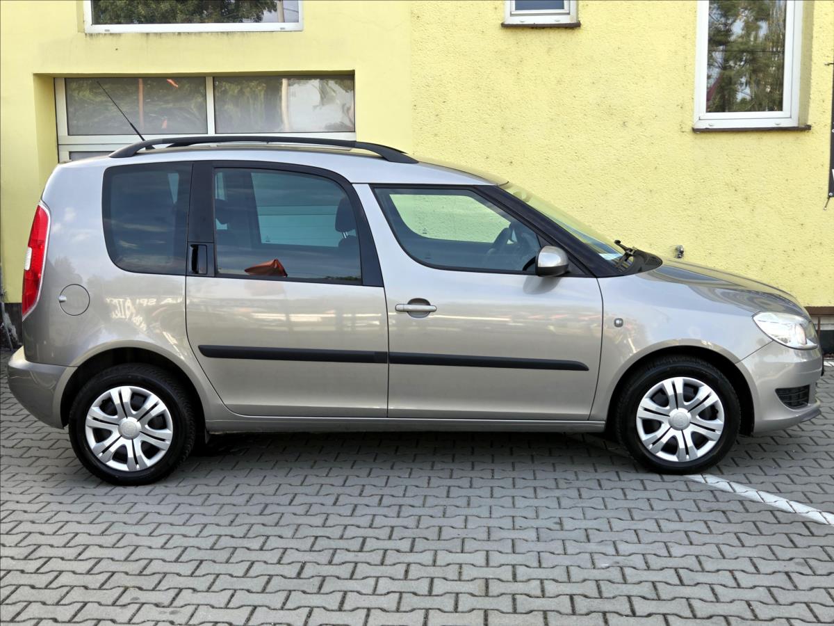 skoda-roomster-1-2-tsi-1-maj-nove-rozvody - 4