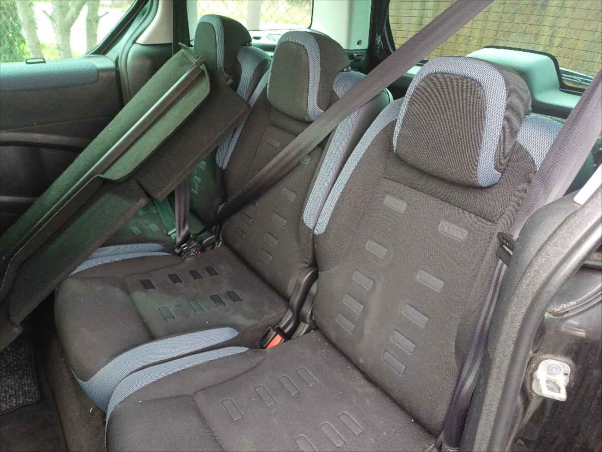 citroen-berlingo-1-6-hdi - 7