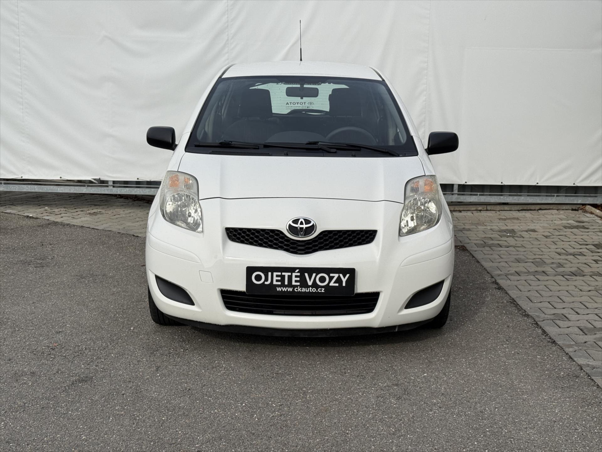 toyota-yaris-1-3-terra-cool - 1