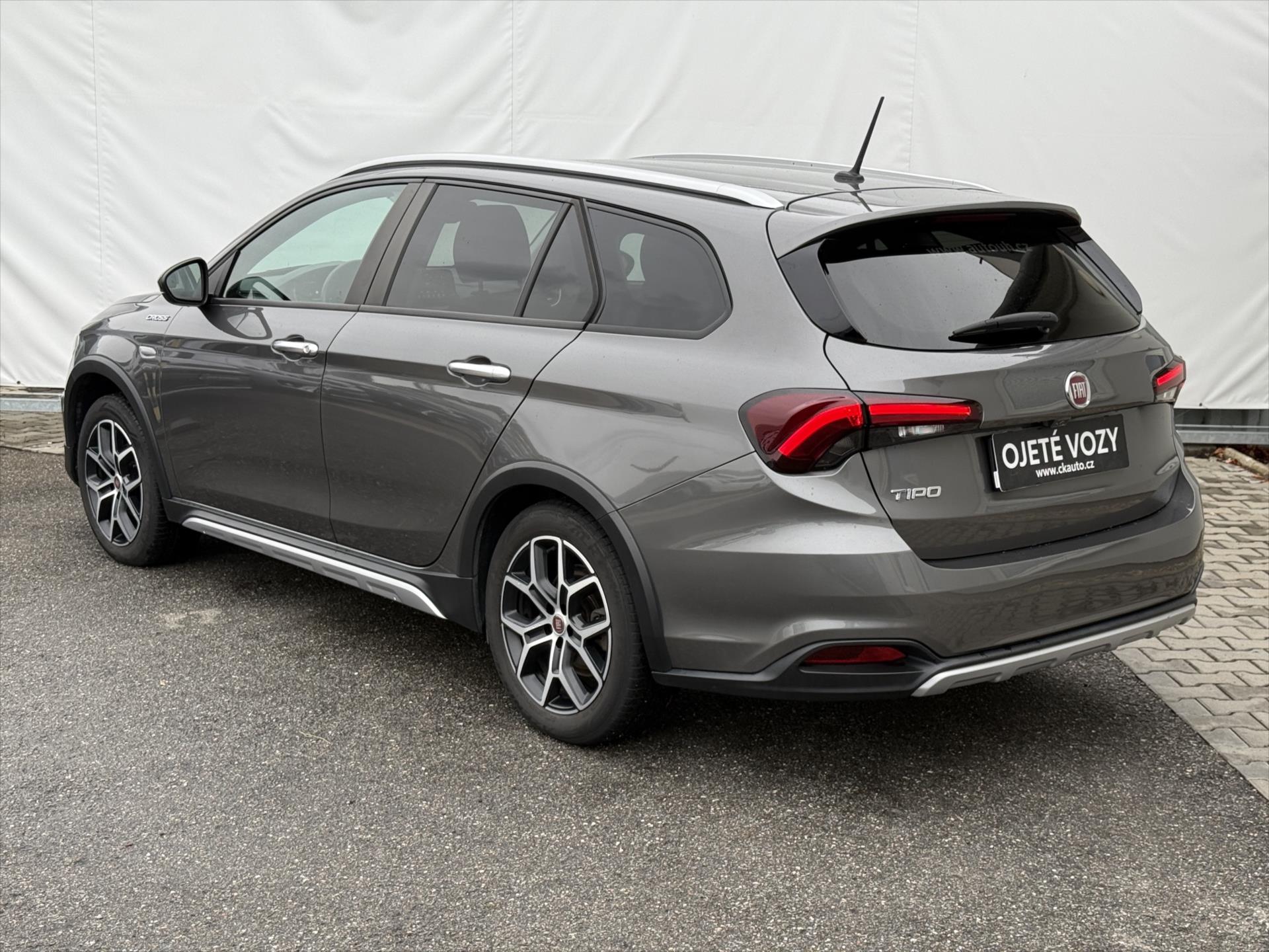 fiat-tipo-1-6-multijet-cross - 5