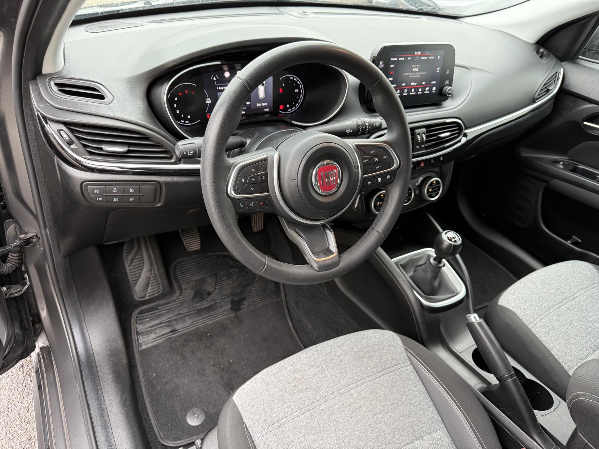 fiat-tipo-1-6-multijet-cross - 6