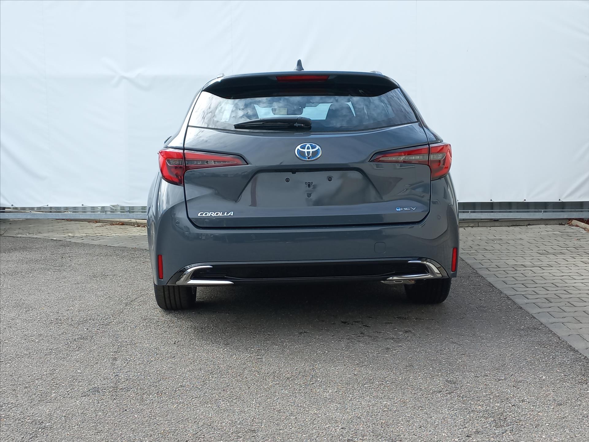 toyota-corolla-1-8-hybrid-e-cvt-140k-ts-comfort-tech - 6