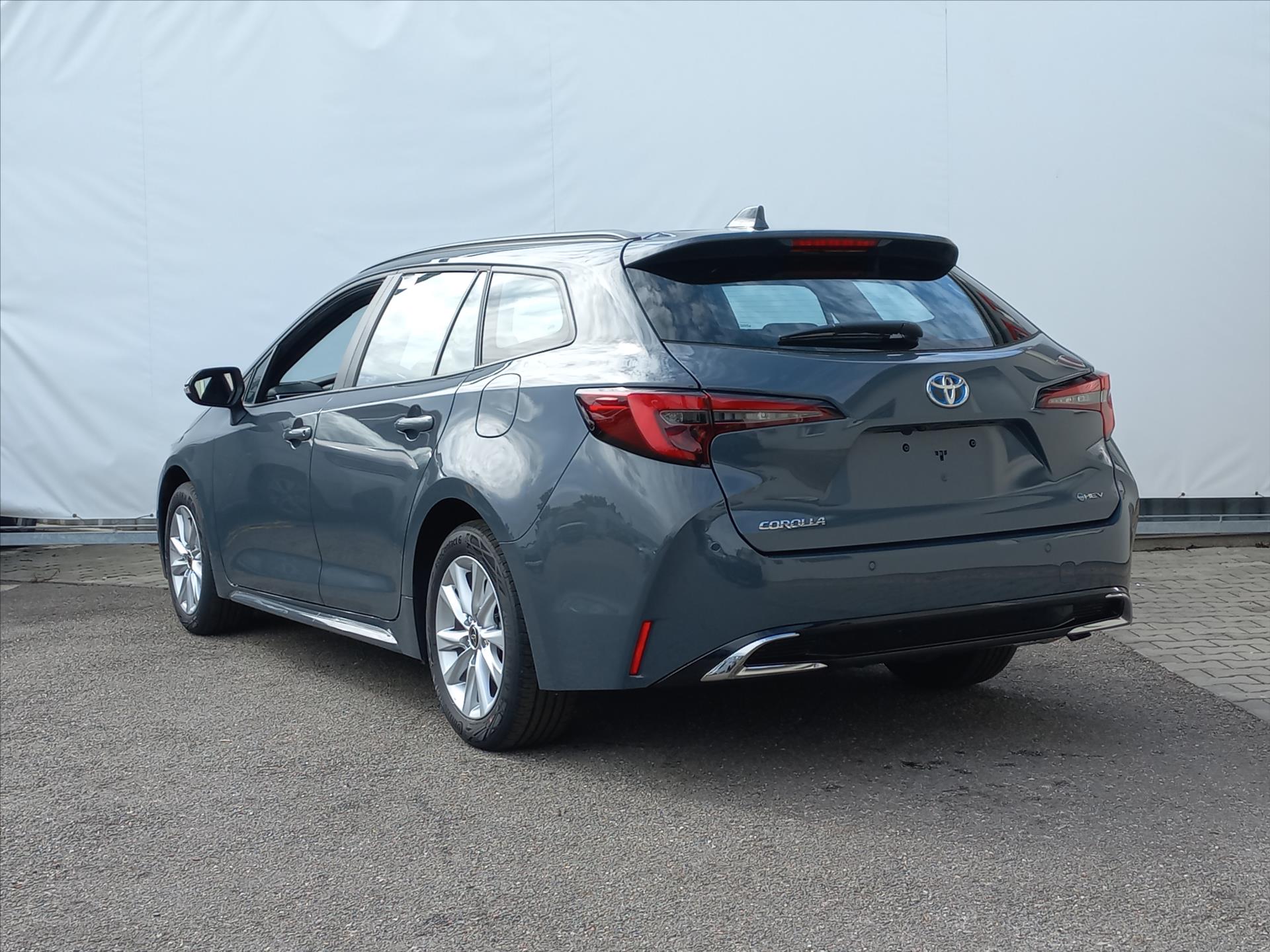 toyota-corolla-1-8-hybrid-e-cvt-140k-ts-comfort-tech - 7