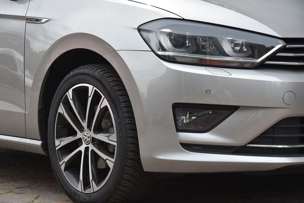 volkswagen-golf-sportsvan-1-2-tsi-81kw-dsg - 2
