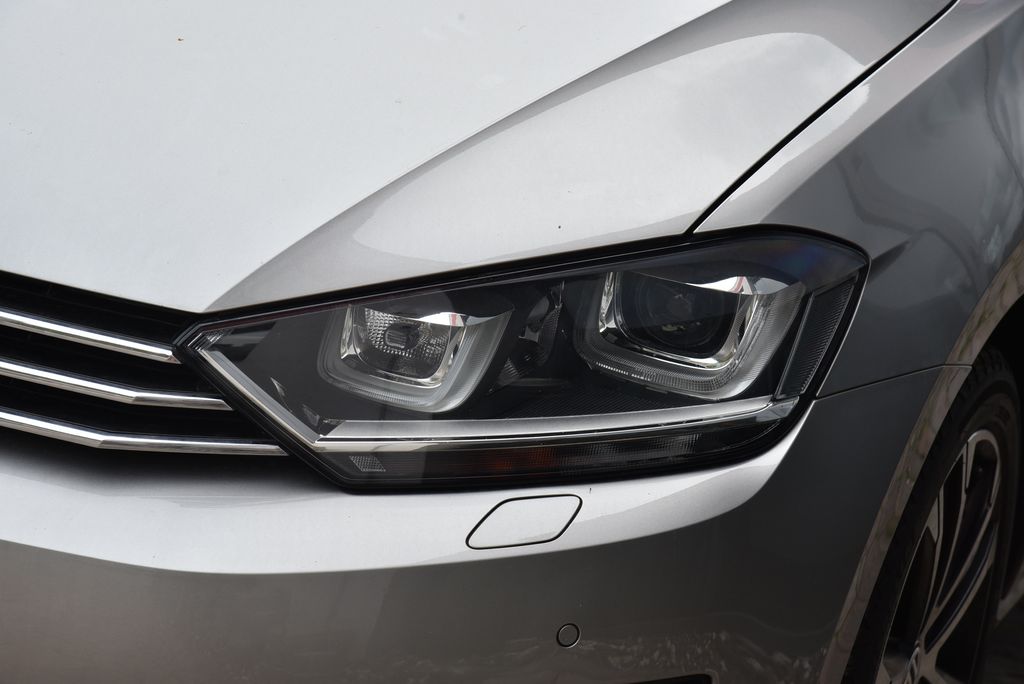 volkswagen-golf-sportsvan-1-2-tsi-81kw-dsg - 5