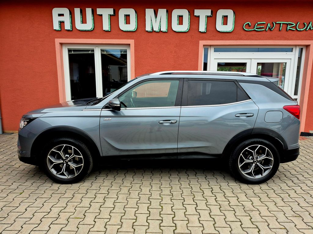 ssangyong-korando-quartz-1-5-t-gdi-120kw-4x4-quartz-at-tazne - 1