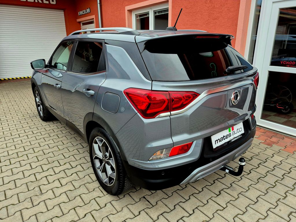 ssangyong-korando-quartz-1-5-t-gdi-120kw-4x4-quartz-at-tazne - 2
