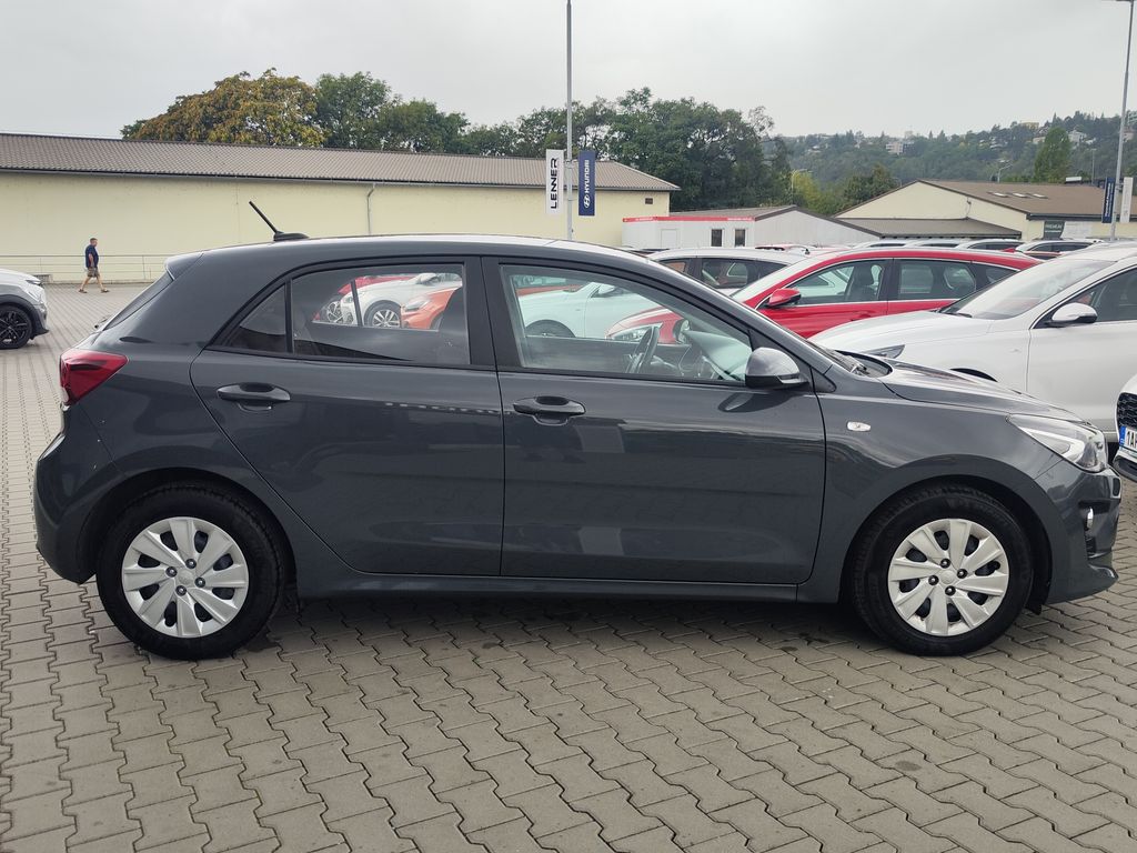 kia-rio-1-2-dpi-62kw-comfort - 3