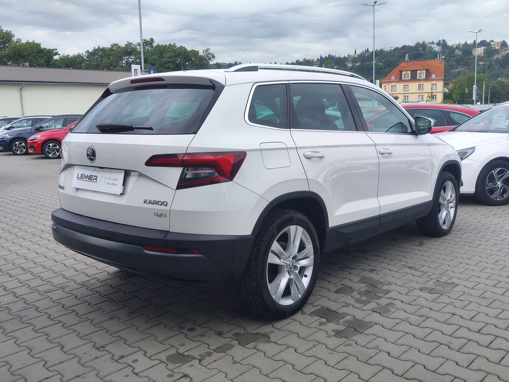 skoda-karoq-2-0-tdi-140kw-style-dsg-4x4 - 4