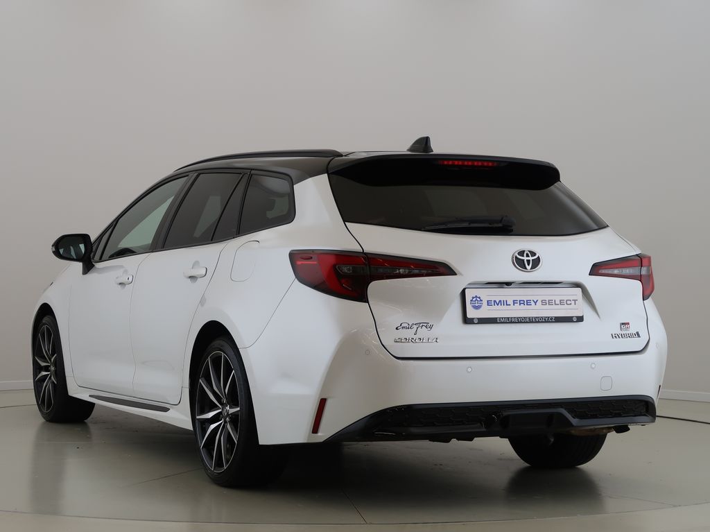 toyota-corolla-2-0hybrid-cz-1maj-gr-sport - 6