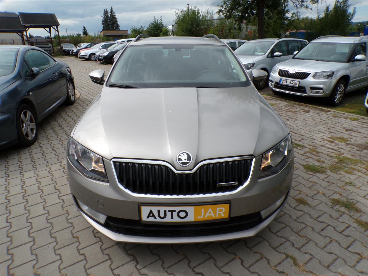 skoda-octavia-1-6-tdi-greenline - 2