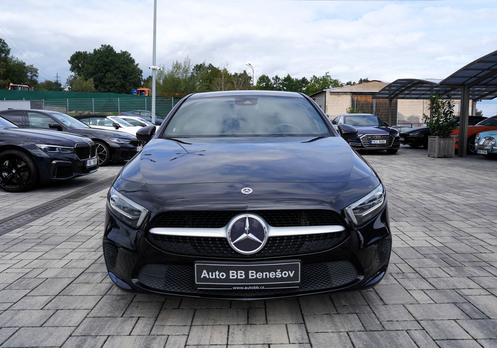 Mercedes-Benz Třídy A A 180d, 7AT, kůže, navi, kamera