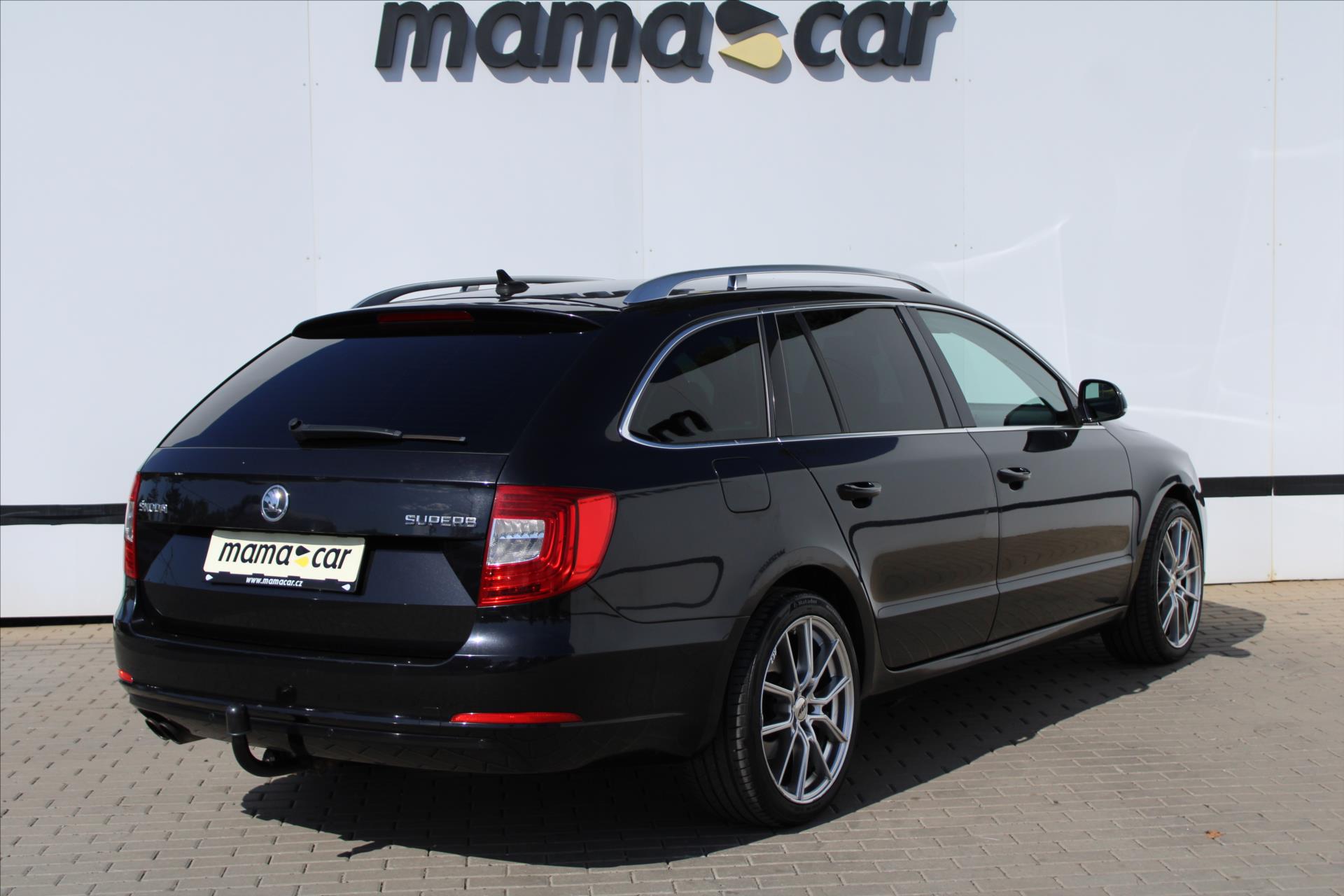 skoda-superb-2-0-tdi-103kw-elegance - 6