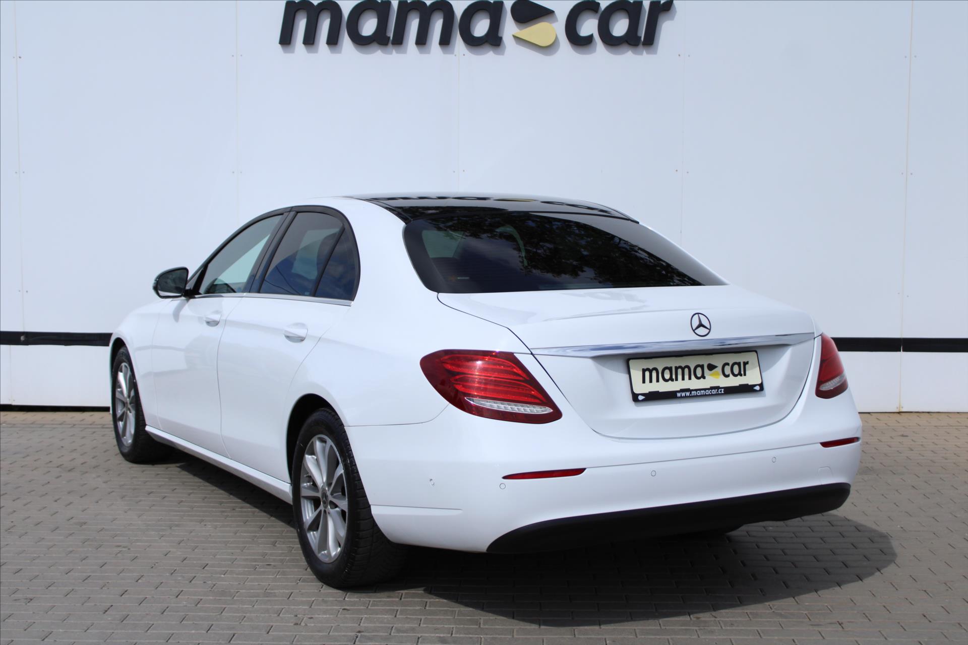 mercedes-benz-tridy-e-200d-118kw - 4
