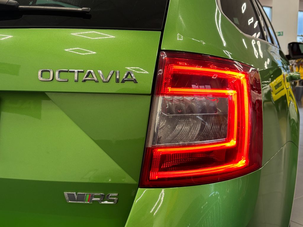 skoda-octavia-rs-2-0-tdi-135kw-rallye-green - 6
