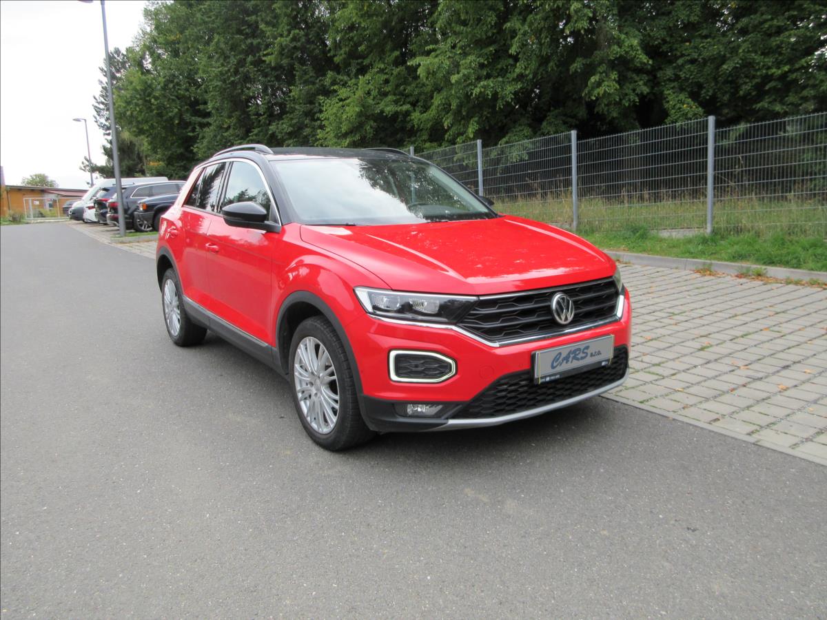 volkswagen-t-roc-1-5-tsi-110kw-dsg-nove-cr - 4