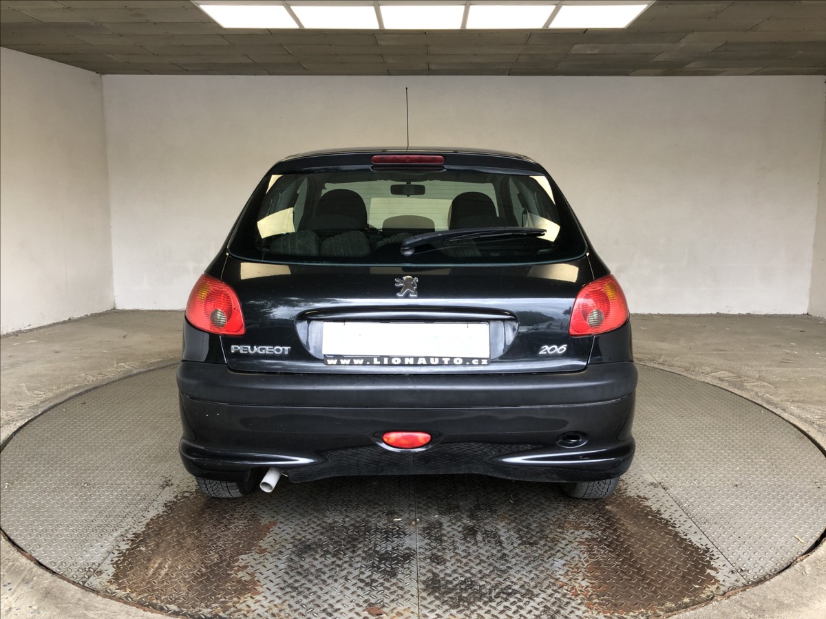 peugeot-206-1-4-i - 5