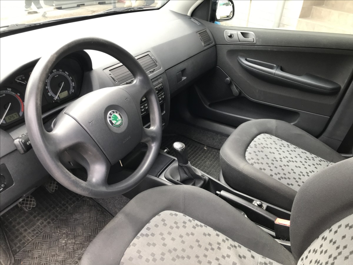 skoda-fabia-1-2-htp-40kw - 7
