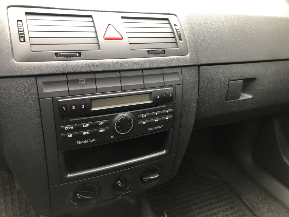 skoda-fabia-1-2-htp-40kw - 9