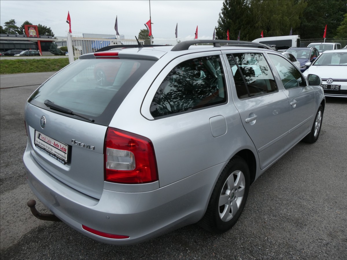 skoda-octavia-1-4-tsi-90kw-serviska-zaves - 7