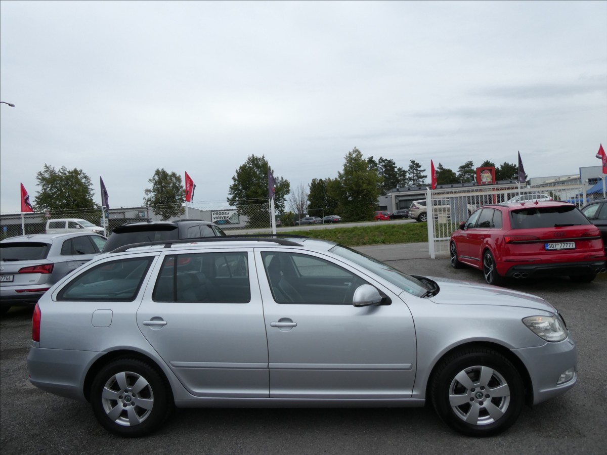 skoda-octavia-1-4-tsi-90kw-serviska-zaves - 9