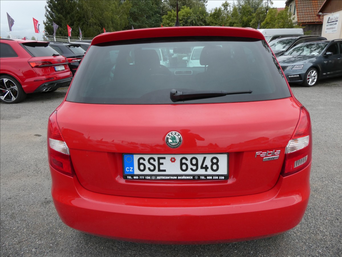 skoda-fabia-1-6-i16v-77kw-automat-klima-cr - 5